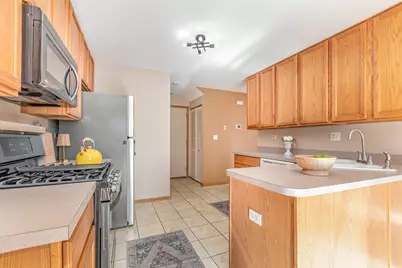 16043 Tiger Drive, Lockport, IL 60441 - Photo 6