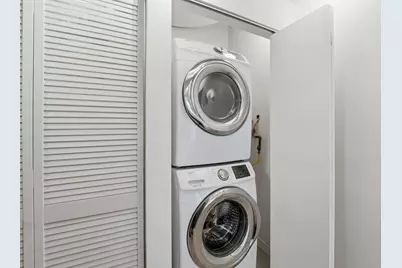 [Address not provided], Chicago, IL 60607 - Photo 24