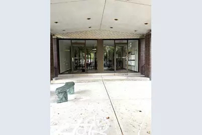 1415 W Pratt Boulevard #407, Chicago, IL 60626 - Photo 2