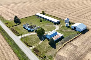 139 N 1500E Rd, Paxton, IL 60957 - Photo 2