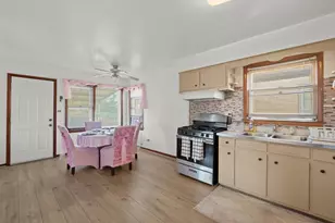 14616 Loomis Ave, Harvey, IL 60426 - Photo 6