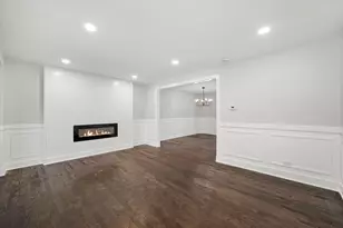 9322 S Justine St, Chicago, IL 60620 - Photo 2