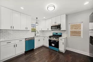 9322 S Justine St, Chicago, IL 60620 - Photo 6