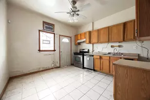 4411 S Prairie Ave, Chicago, IL 60653 - Photo 8