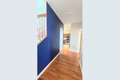 2366 Georgetown Circle #2366, Aurora, IL 60503 - Photo 6