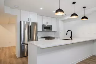 842 N Wolcott Ave, Chicago, IL 60622 - Photo 14