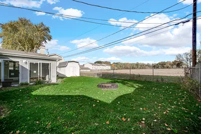 2123 Fairland Drive, Sycamore, IL 60178 - Photo 22