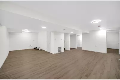 2123 Fairland Drive, Sycamore, IL 60178 - Photo 18