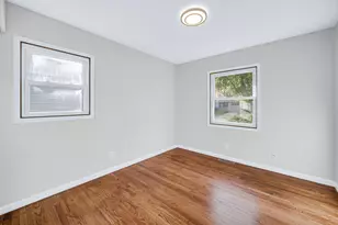 2123 Fairland Dr, Sycamore, IL 60178 - Photo 12