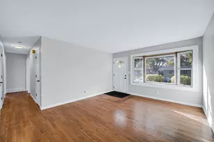 2123 Fairland Dr, Sycamore, IL 60178 - Photo 4