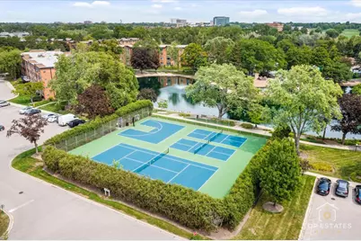 [Address not provided], Arlington Heights, IL 60005 - Photo 52