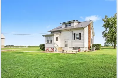 9898 E 1200 North Road, Chenoa, IL 61726 - Photo 8