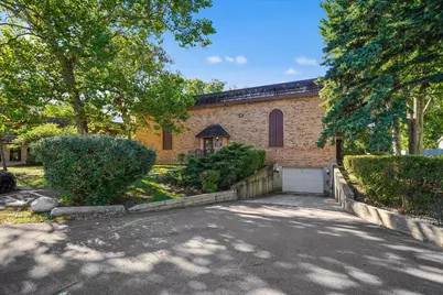 7920 Woodglen Lane #207, Downers Grove, IL 60516 - Photo 18