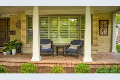 609 Bowling Green Court, Naperville, IL 60563 - Photo 4