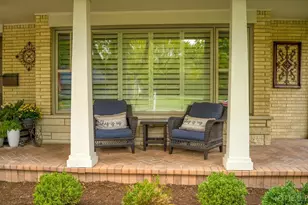 609 Bowling Green Ct, Naperville, IL 60563 - Photo 4