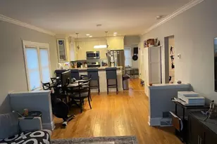 634 S Spring Rd, Elmhurst, IL 60126 - Photo 4