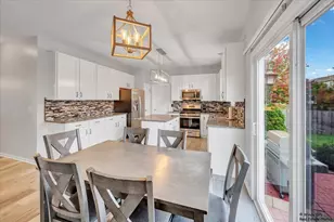 316 Gregory M Sears Dr, Gilberts, IL 60136 - Photo 8