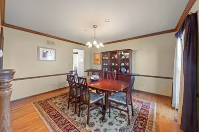 73 Venetian Way Circle, Wheaton, IL 60189 - Photo 8