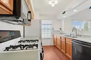 1919 Carousel Ct, Joliet, IL 60435 - Photo 12