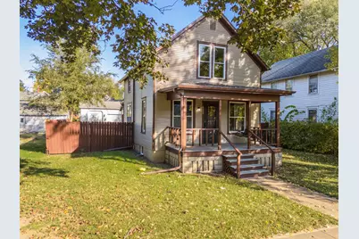 417 E Timber Street, Pontiac, IL 61764 - Photo 1