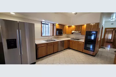 8429 S Marquette Avenue #1, Chicago, IL 60617 - Photo 6