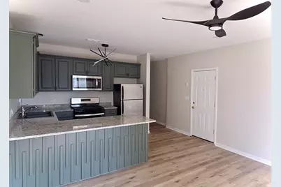 6439 S Saint Lawrence Avenue #2, Chicago, IL 60637 - Photo 2