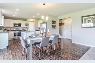 1671 Patterson Avenue, North Aurora, IL 60542 - Photo 10