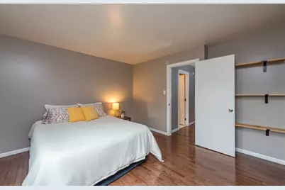 2009 Countryside Lane, Round Lake Beach, IL 60073 - Photo 16