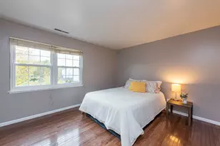 2009 Countryside Ln, Round Lake Beach, IL 60073 - Photo 14