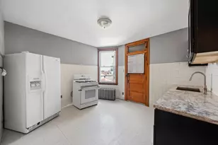 5256 W Wolfram Ave, Chicago, IL 60641 - Photo 6