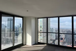 10 E Ontario St, Chicago, IL 60611 - Photo 2