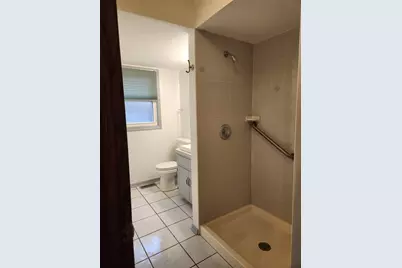 11723 S Avenue J, Chicago, IL 60617 - Photo 24