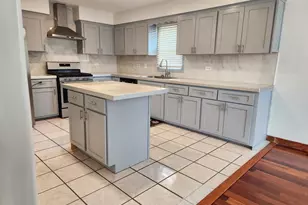 11723 S Ave J, Chicago, IL 60617 - Photo 10