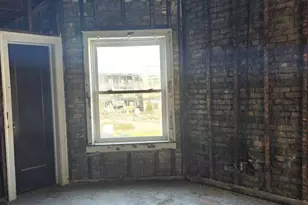 7524 S Colfax Ave, Chicago, IL 60649 - Photo 20