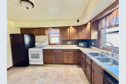 231 Bennett Street, Belvidere, IL 61008 - Photo 10