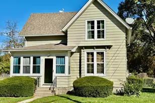 231 Bennett St, Belvidere, IL 61008 - Photo 1