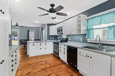 205 E Kyle Street, Ogden, IL 61859 - Photo 8