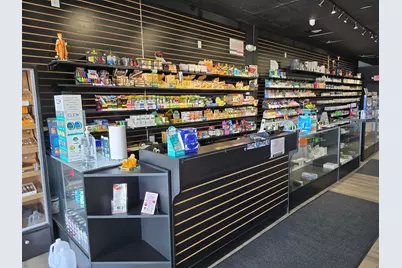 7182 Dempster Street, Morton Grove, IL 60053 - Photo 6