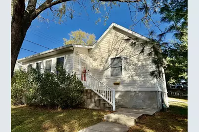 422 Chartres Street, Lasalle, IL 61301 - Photo 1