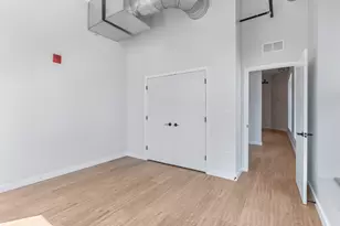 805 N Milwaukee Ave, Chicago, IL 60642 - Photo 14