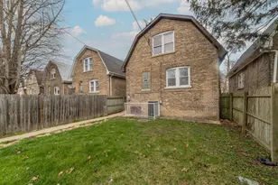 9154 S May St, Chicago, IL 60620 - Photo 10