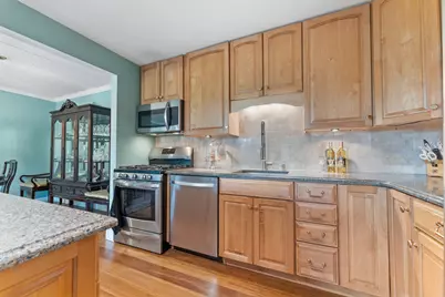 110 W Butterfield Road #502S, Elmhurst, IL 60126 - Photo 6