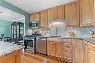 110 W Butterfield Rd, Elmhurst, IL 60126 - Photo 6