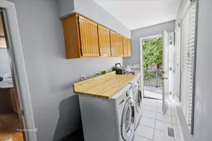 27W041 Walz Way, Wheaton, IL 60189 - Photo 44