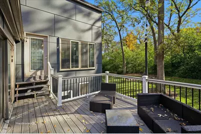 27W041 Walz Way, Wheaton, IL 60189 - Photo 10