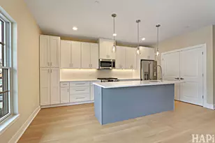 319 S Glendale Ave, Barrington, IL 60010 - Photo 4