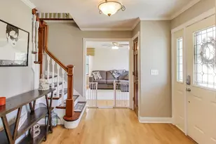 402 Hankes Rd, Sugar Grove, IL 60554 - Photo 6