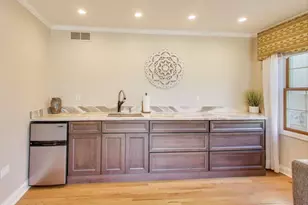 402 Hankes Rd, Sugar Grove, IL 60554 - Photo 10