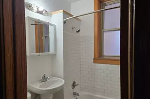 5942 S Calumet Ave, Chicago, IL 60637 - Photo 10