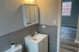 8200 S Harper St, Chicago, IL 60619 - Photo 10